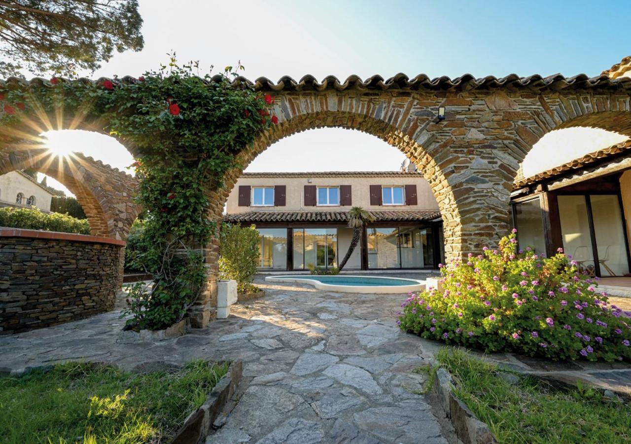 Residence La Menado Cavalaire-sur-Mer Kültér fotó